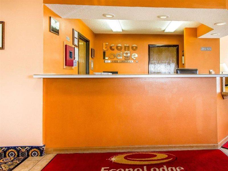 Pekin Econo Lodge & Suites מראה חיצוני תמונה