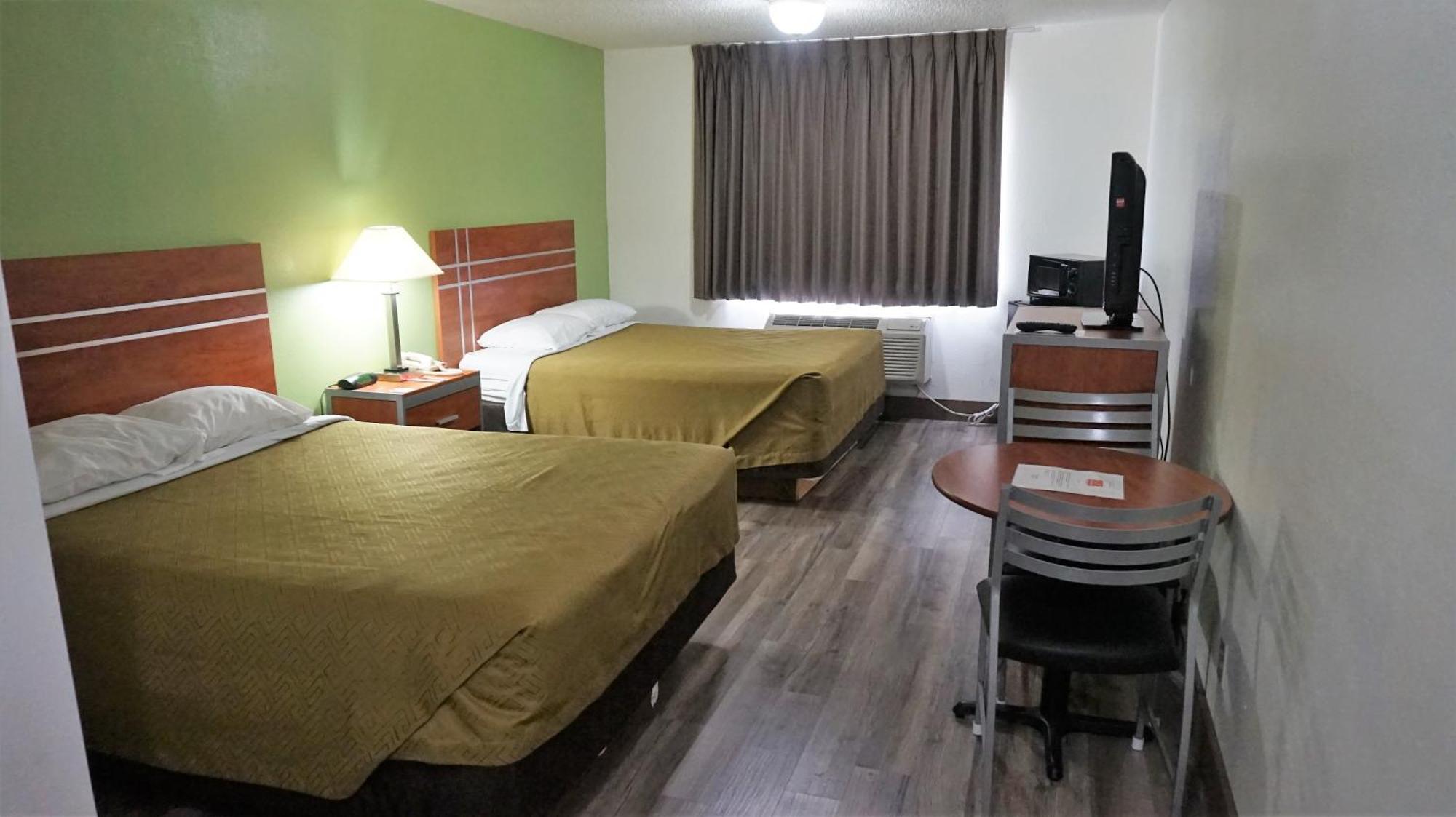 Pekin Econo Lodge & Suites מראה חיצוני תמונה